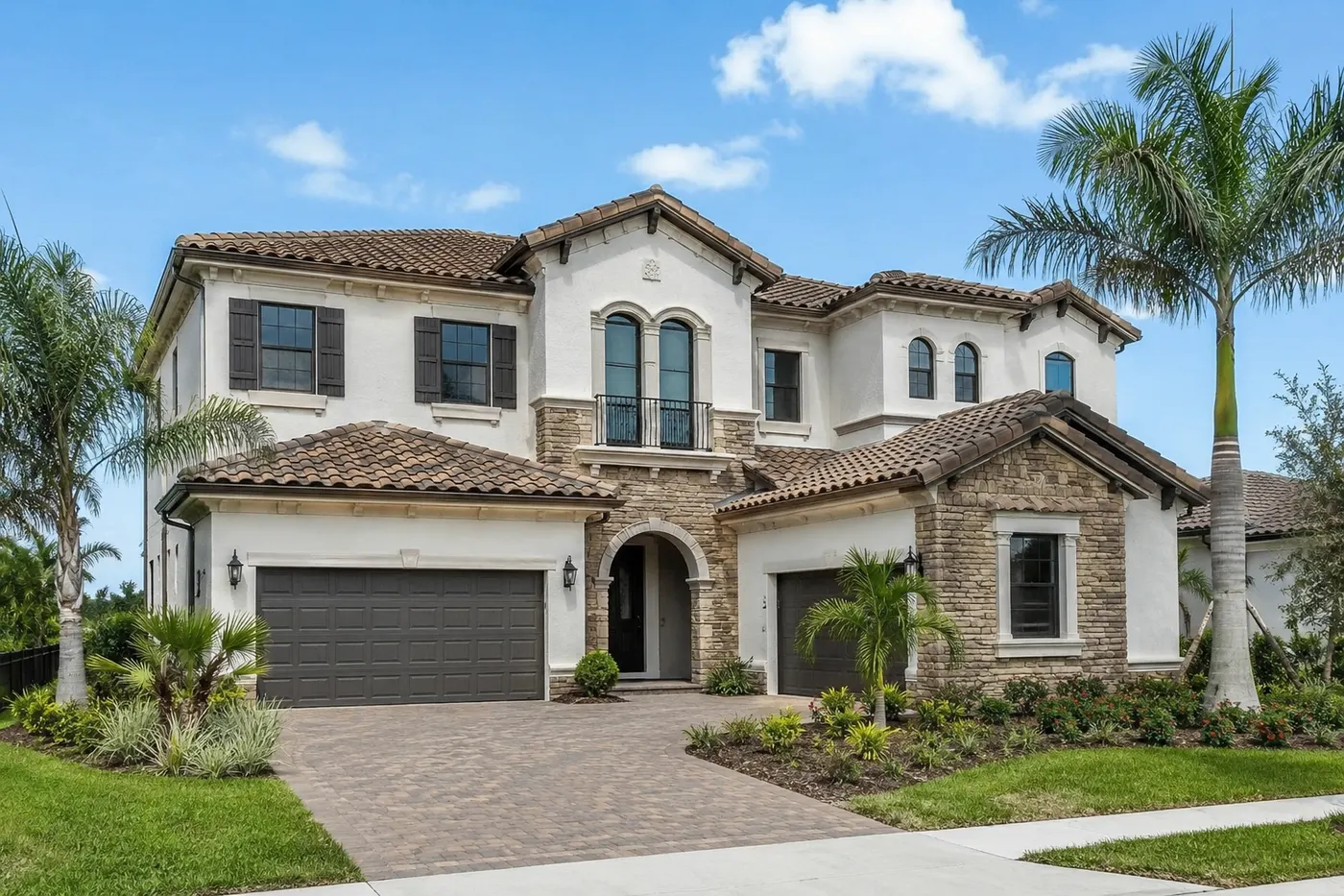 Exterior House Painting services in Tampa Bay